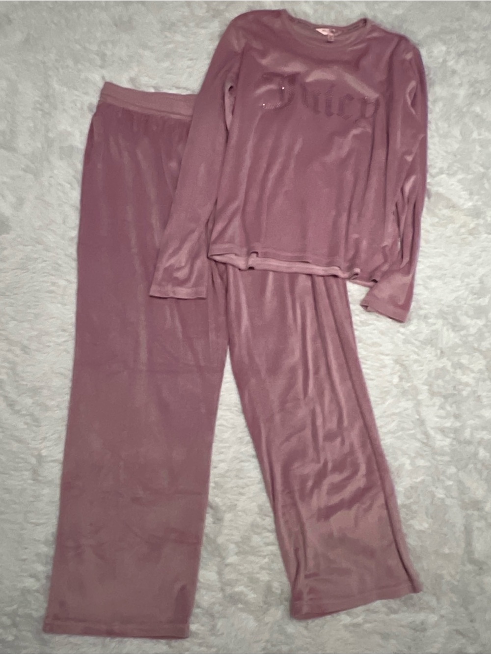 Juicy Couture Pink Velvet Long-Sleeve Pajama Set